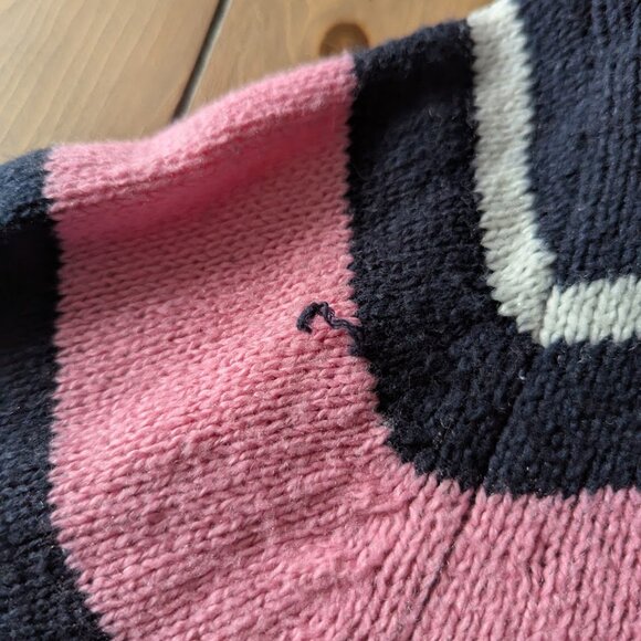 DJAB Navy Blue Striped Sweater w/ Pink Accent – Size L - Picture 4 of 6